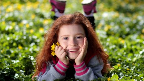 girl-1252739_1920